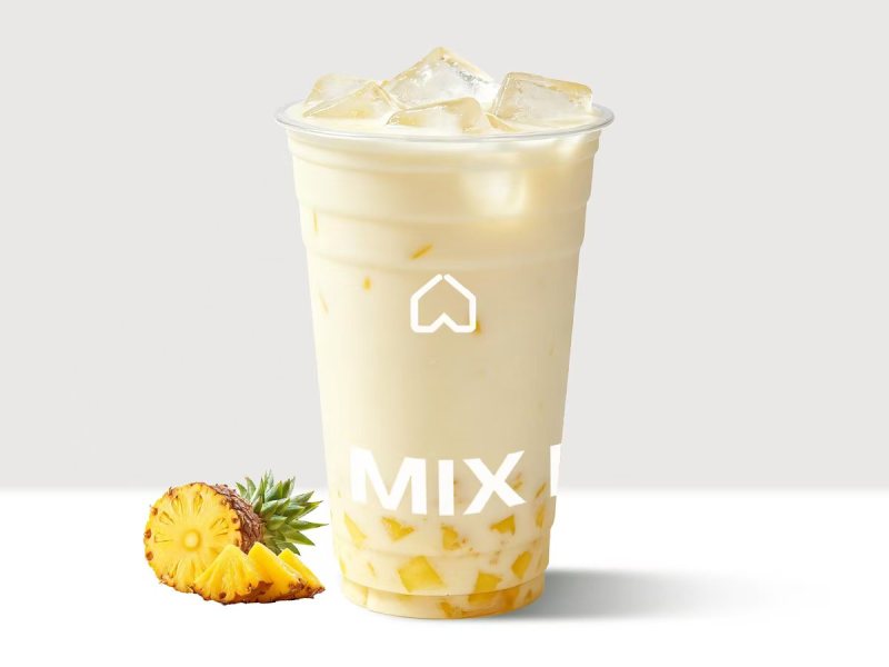 超大杯菠蘿冰奶